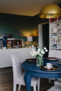 Kaboompics - Modern dining room with blue table