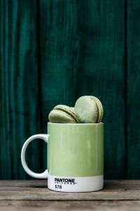 Green Macaroons in Pantone mug