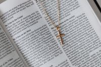 Bible - Christianity - Prayer - Catholic Church - Cross - Spirituality - Piety