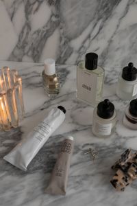Kaboompics - Luxury Beauty and Skincare Products Arrangement on Marble Background - UGC Inspired Free Stock Photo