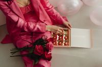 Kaboompics - Valentine's Day Photoshoot with a Beautiful Asian Woman