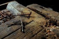Kaboompics - Old rusty nails