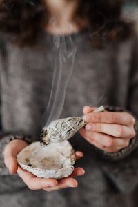 Kaboompics - Clearing Energy In Home Using Sage - Smudge Stick - Healing
