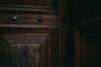 Kaboompics - Beautiful wooden doors in Barcelona, Spain