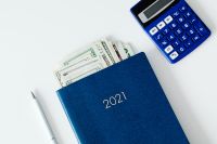 Kaboompics - 2021 planner - organizer - calendar - money - calculator