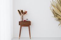 Kaboompics - Candle in a jar - plums - furniture