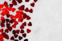 Kaboompics - Heart foil confetti