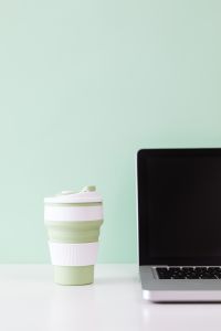 Kaboompics - Collapsible silicone eco mugs - environmental-friendly reusable