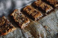 Kaboompics - A Healthy Granola & Peanut Snack Bar
