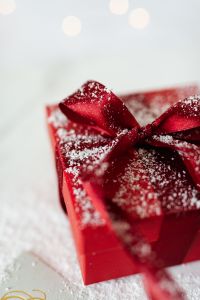 Kaboompics - Red Christmas Gift