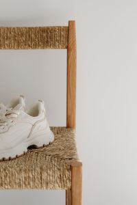Kaboompics - Chunky women’s trainers - sneakers - shoes - Zara - Monochrome running trainers