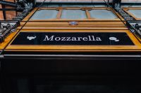 MozHeart - Mozzarella Bar