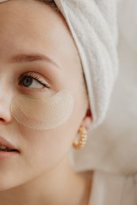 Revitalizing Eye Patches for a Refreshed Look