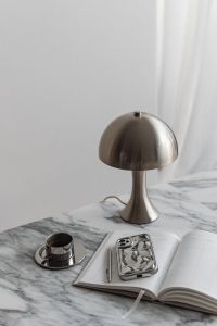 Kaboompics - Metal desk lamp - coffee in a steel cup - Calendar - Arabescato marble - Silver Phone Case
