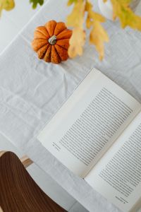 Opened book - pumpkin - oak leaves