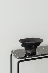 Marble console - furniture - ceramic - black vase