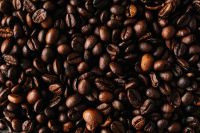 Kaboompics - Dark roast coffee beans background