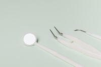 Disposable dental tools - a mirror probe, tweezers