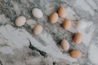 Kaboompics - Fresh eggs on the marble table