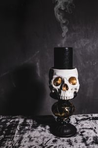 Halloween Skull with Smoke Candle