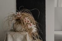Kaboompics - Dried Floral Arrangement on Draped Table in Minimal Interior