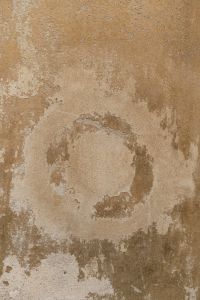 Kaboompics - Sandy Wall with Circular Paint Stain