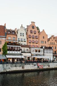 Kaboompics - Gdańsk Poland Historic Gabled Townhouses and Cafes Along the Waterfront