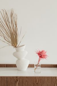 Kaboompics - Vase on Marble Console with Neutral Decor