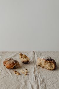 Kaboompics - Rustic Bread Pieces With White Background
