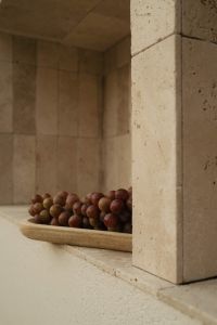 Kaboompics - Red Grapes, Rust Napkin and Rose Wine Glass