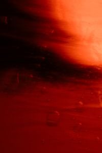 Kaboompics - Deep Red Blurred Glass Phone Wallpaper