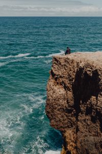 Kaboompics - Fishermen with a fishing pole, Cliff on the Western Seaboard of Algarve, Praia da Amoreira, Portugal