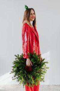 Kaboompics - Side Portrait of Woman with Christmas Wreath