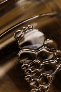 Kaboompics - Silver Liquid Bubble Macro