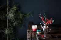 Kaboompics - Fresh Holly and Candles