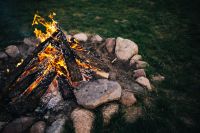 Kaboompics - Summer Campfire