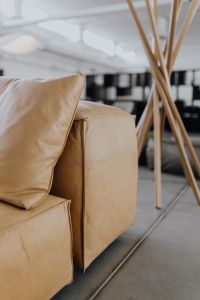 Come up of Modern & Contemporary Tan Leather Sofa