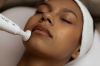 Kaboompics - Close-Up Facial Device Treatment Around Lips