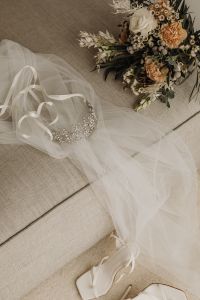 Kaboompics - Crystal Bridal Tiara, Bouquet and Veil Flat Lay