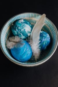 Kaboompics - Blue Easter Eggs