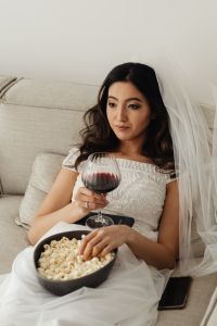Kaboompics - Bridal Movie Night With Popcorn, Red Wine and a TV Remote