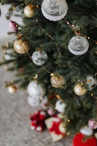 Kaboompics - Christmas Tree Filled with White, Gold and Lace Ornaments