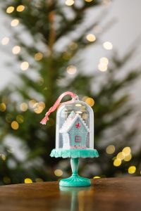 Kaboompics - Glass Christmas House with Soft Tree Lights