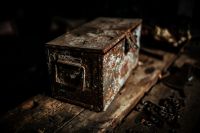 Kaboompics - Rusty Metal Storage Box With Front Label Holder