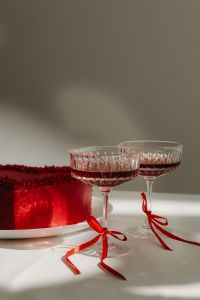Kaboompics - Red Heart Cake and Cocktail Glass with Romantic Table Details