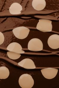 Kaboompics - Dark Foundation with Beige Drops