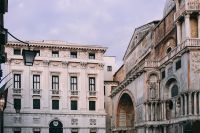 Kaboompics - Historic Palaces and Ornate Archway in a Venice Piazza