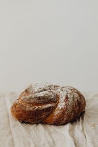 Kaboompics - Close-Up of Flour-Dusted Artisan Bread