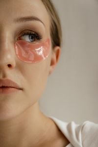 Kaboompics - Hydrating Under Eye Patches For Tired Eyes