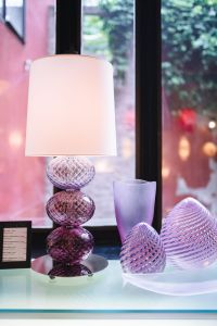 Kaboompics - Minimal White Cylindrical Lamp Beside a Pink Showroom Wall